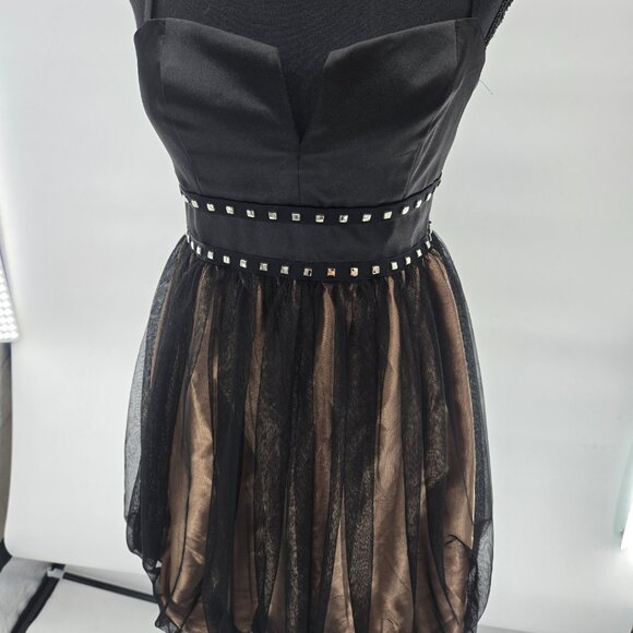 Gunne Sax Dresses & Skirts - Jessica McClintock for Gunne Sax Black Gold V-Neck Mini Dress Juniors 5